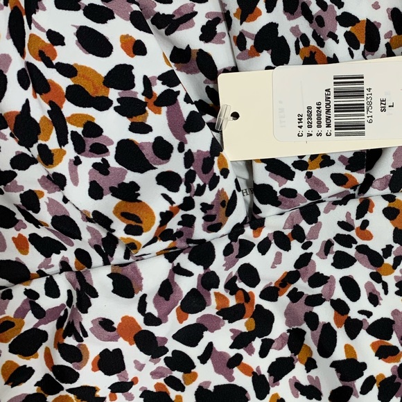 Anthropologie ruffled plunge one piece swimsuit - Picture 8 of 10